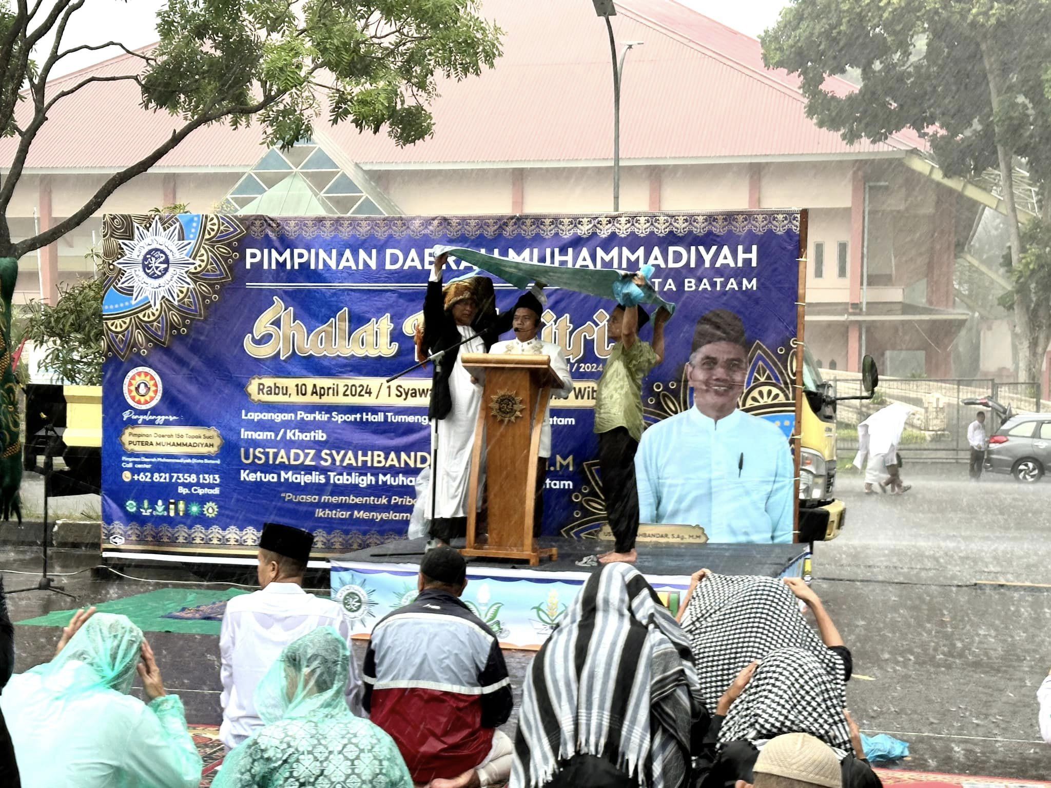 Sholat Idul Fitri 1 Syawal 1445 H